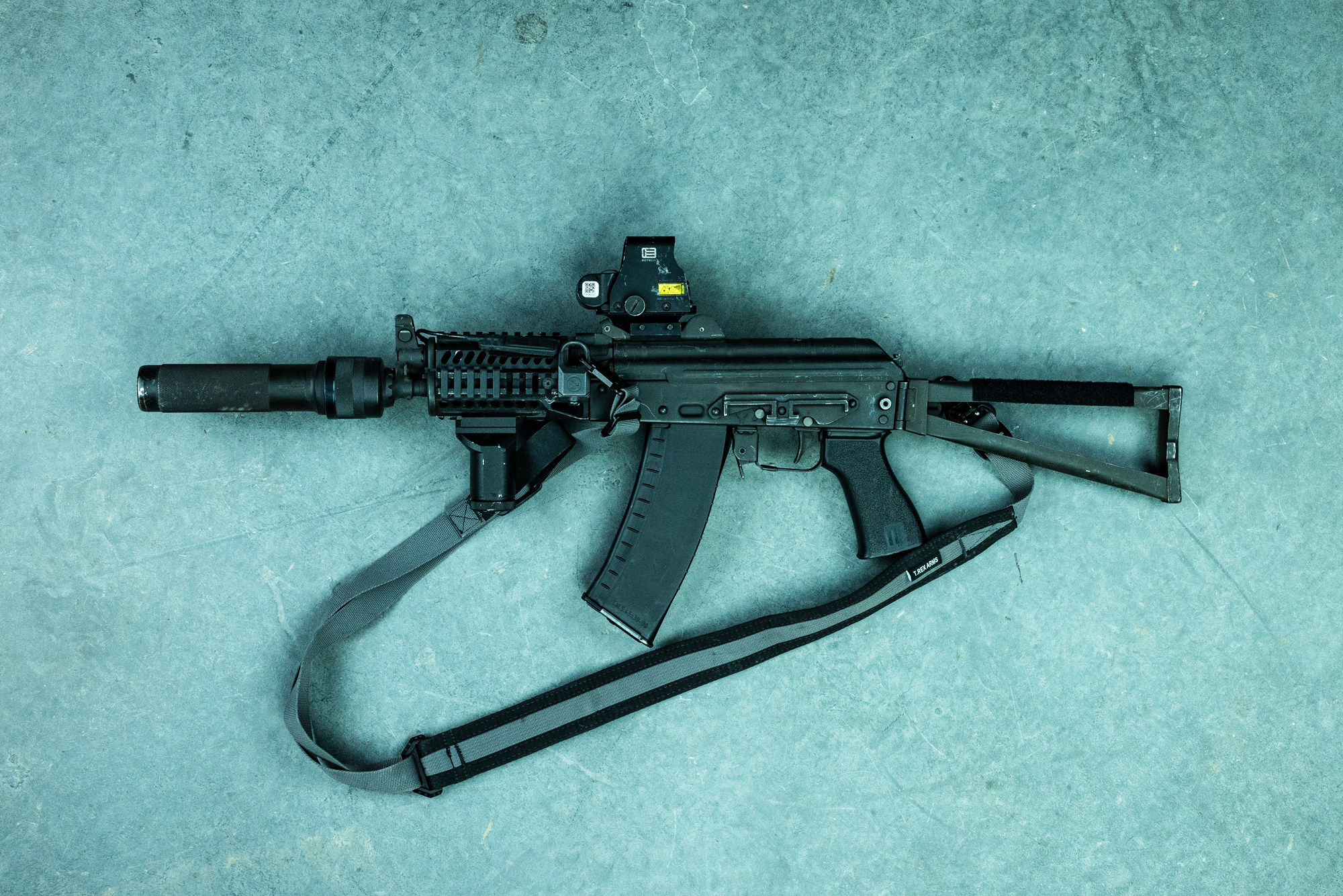 Kalashnikov AKS-74UB 5.45x39 assault rifle - The Official Escape