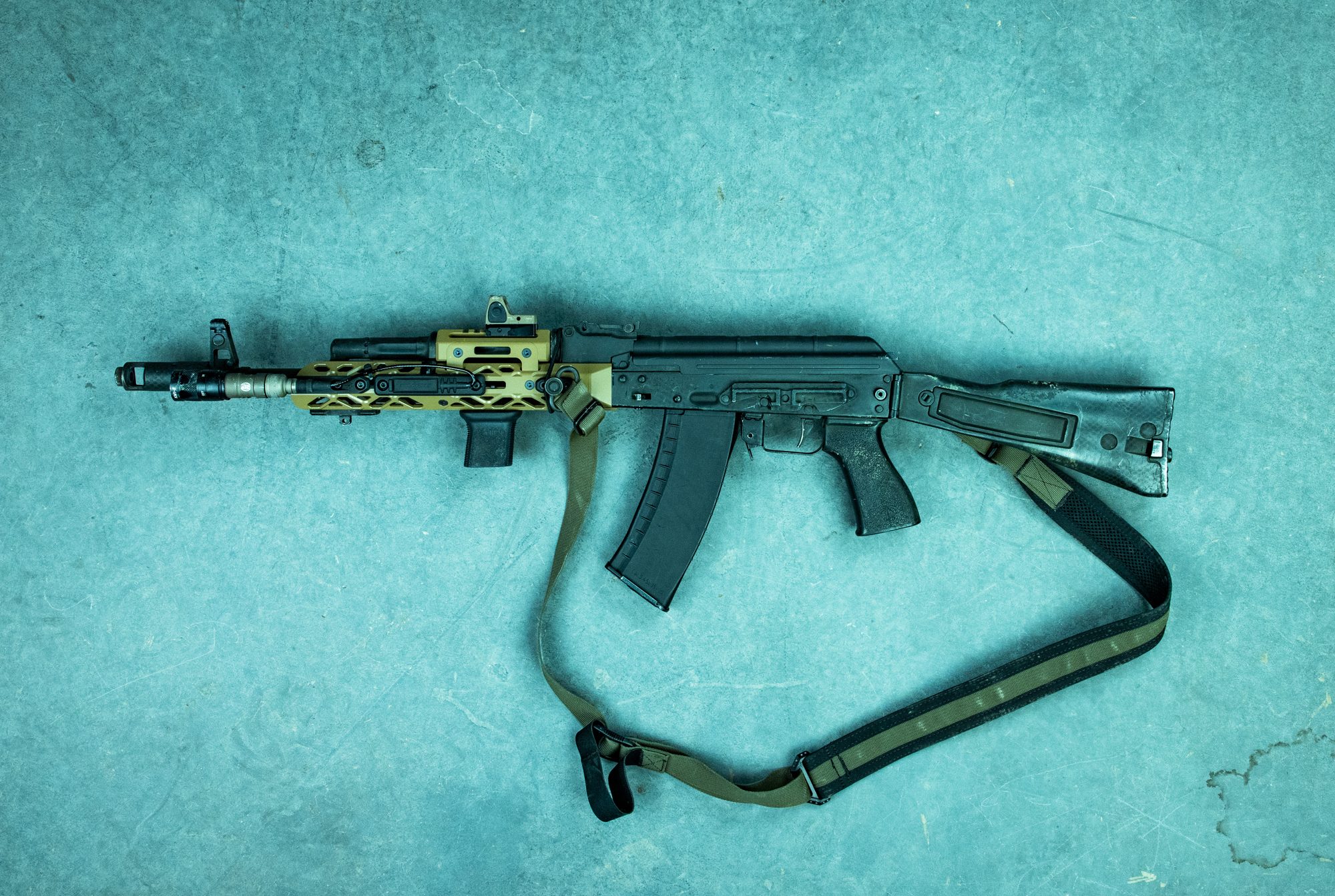 Kalashnikov AKS-74UB 5.45x39 assault rifle - The Official Escape